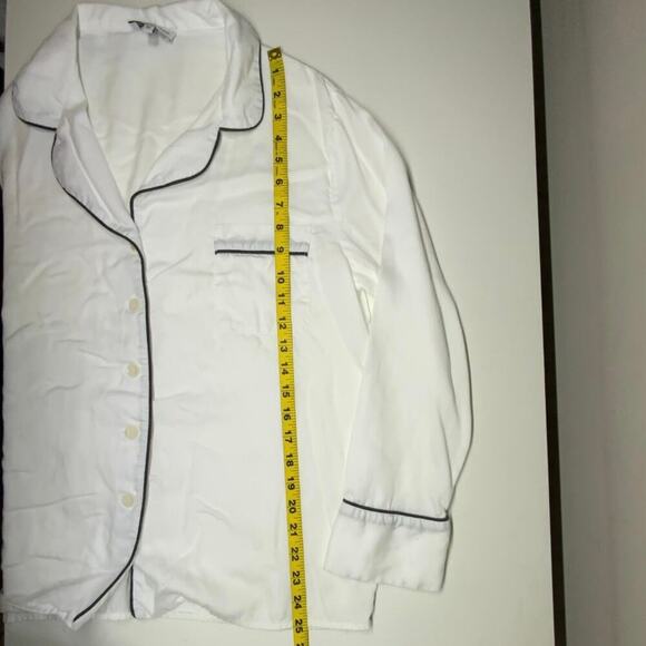 Ettitude | Long Sleeve Pajama Set | Gray/White | Medium - Picture 15 of 16